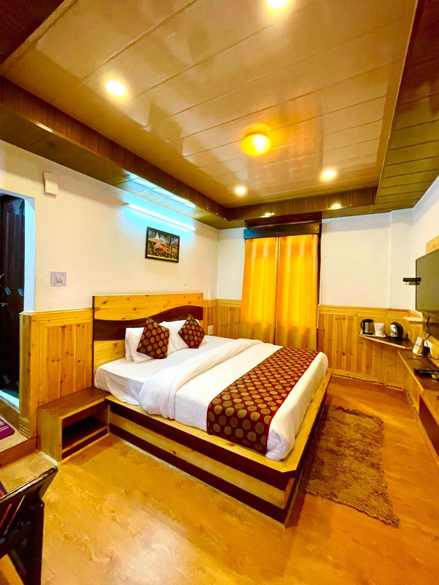 Hotel Rollingrang Kalpa Εξωτερικό φωτογραφία