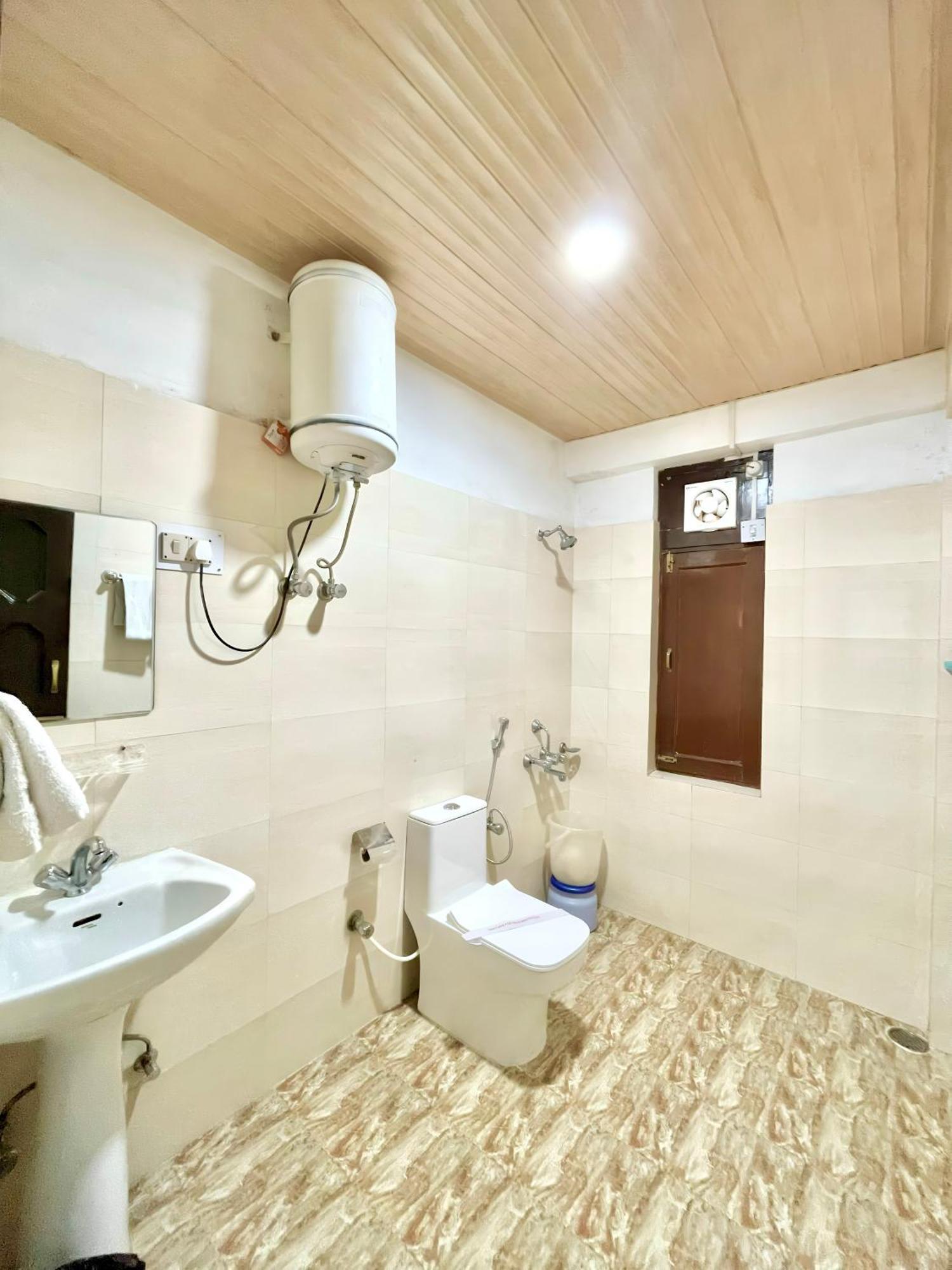 Hotel Rollingrang Kalpa Εξωτερικό φωτογραφία
